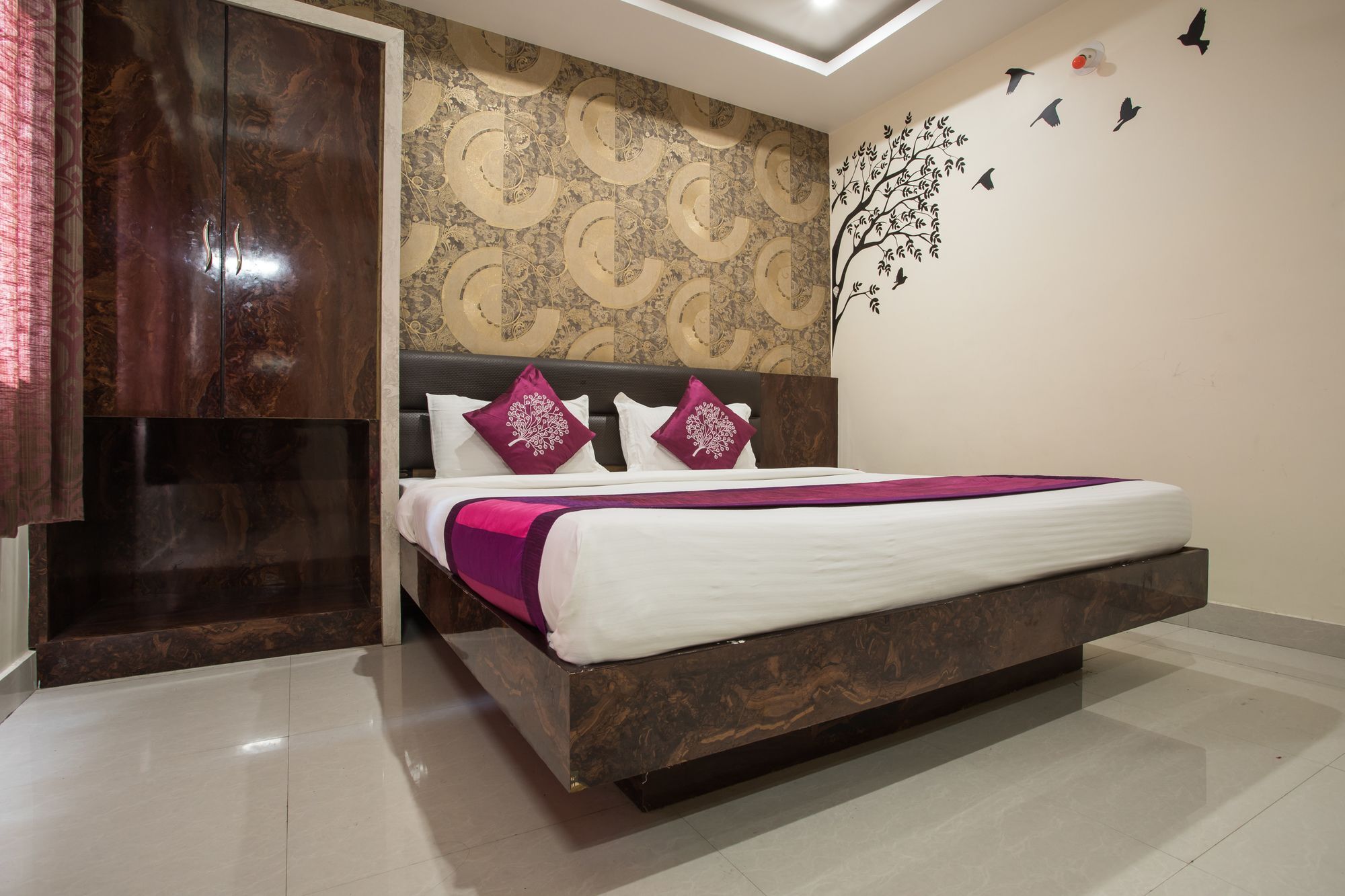 Fabhotel Shivam Palace- Near Mahakal Mandir Ujjain Εξωτερικό φωτογραφία